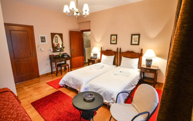 Karyatis Resort