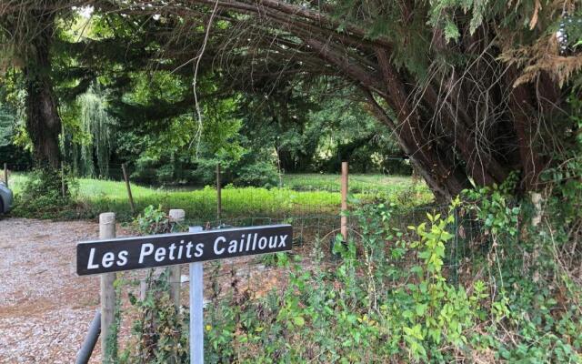 Les Petits Cailloux