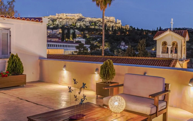 Suitas Athens