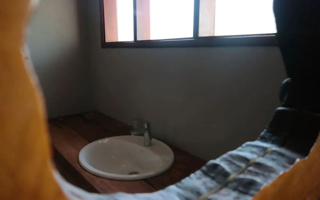 Enyati Lodge