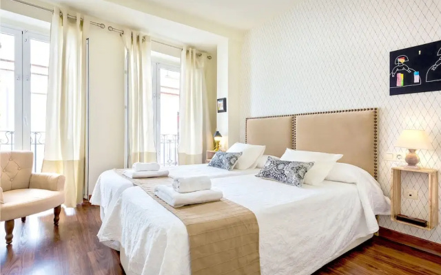 Modern Centric Duplex With Stunning Terrace Francos V