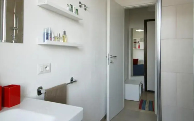 Red Studio Flat