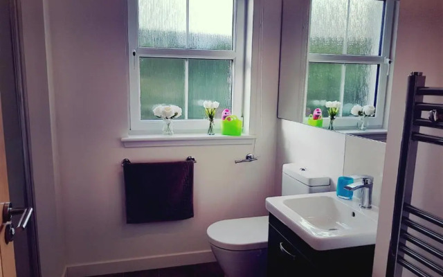 Yvi's 2Bedroom 2Bathroom Apartment