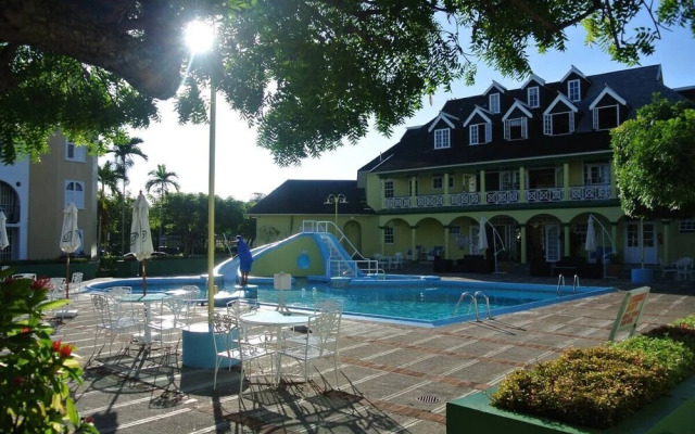 Sand Castle Hotel