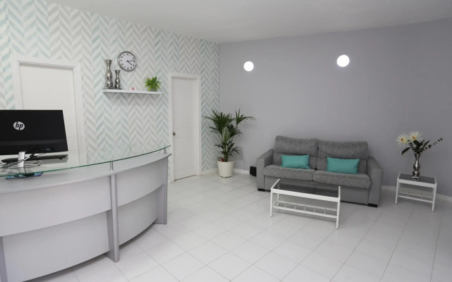 Apartamentos Halley