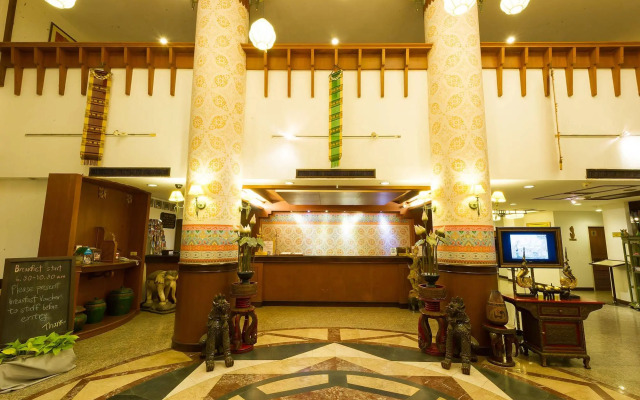 Chiang Mai Gate Hotel