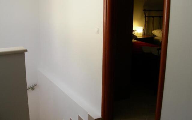 Martisea Apartments