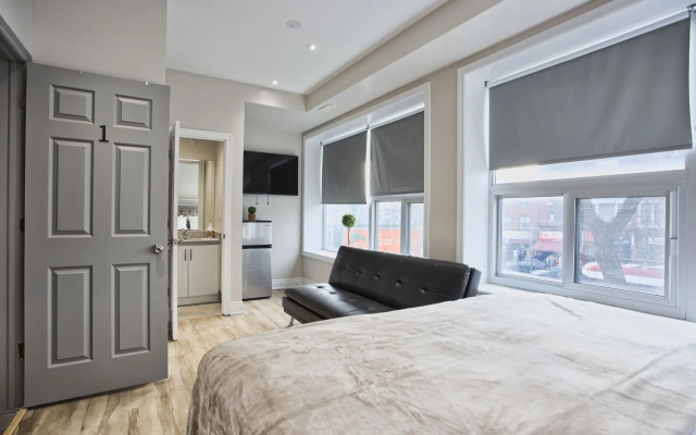 Toronto Rooms and Suites