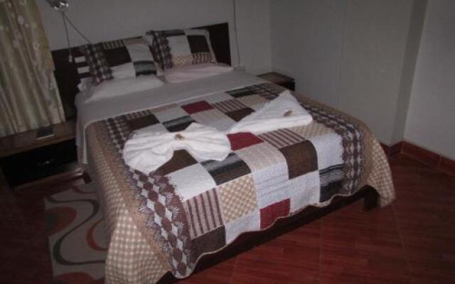 Hotel Tambopata Inn