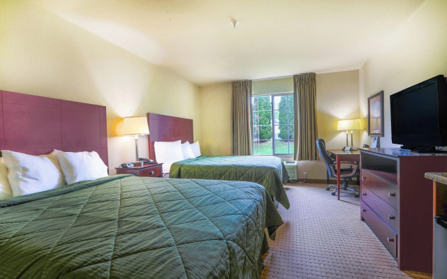 Evansville Inn & Suites By OYO