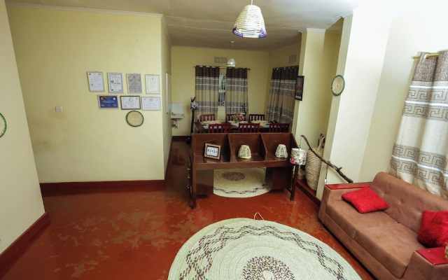 Janibichi adventures hostel