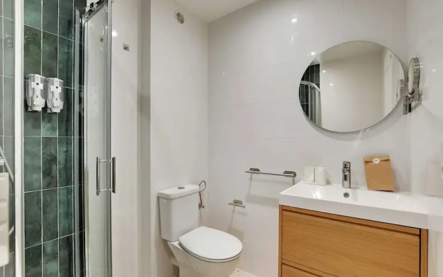 Modern "green Suites" Residence - Meudon/velizy
