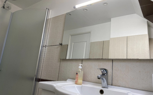 Rose Gerden Apartments and rooms