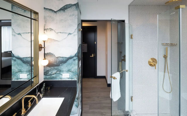 The Godfrey Hotel Hollywood