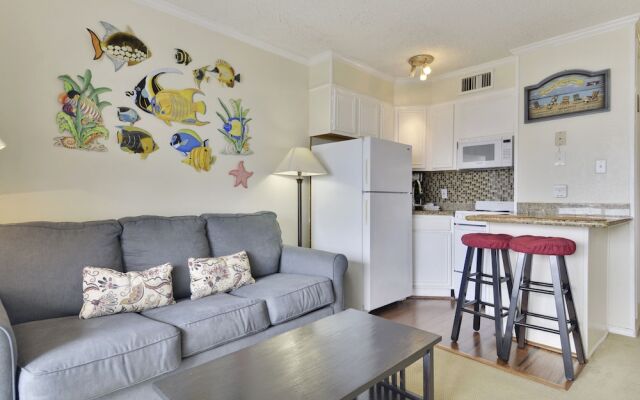 Casa del Mar 318 by RedAwning