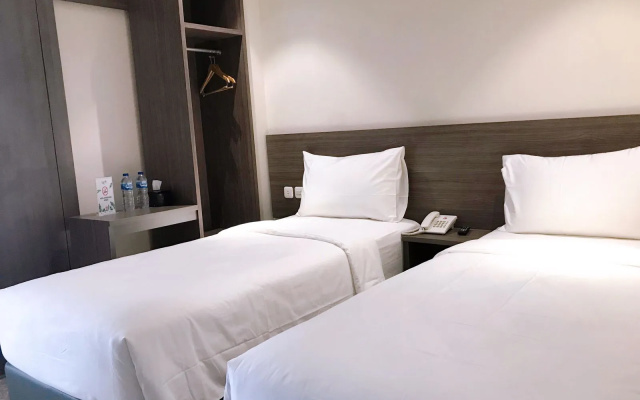 Lun Hotel Manado