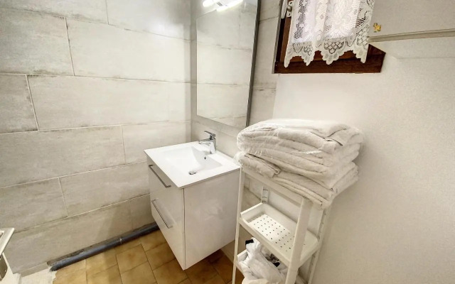 Superbe Duplex aux Saintes terrasse plein sud 3***