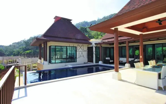 Panorama Bali Style Luxury Sea View Villa