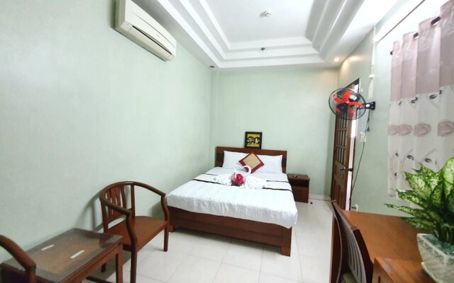 Tan Truong Son Hotel