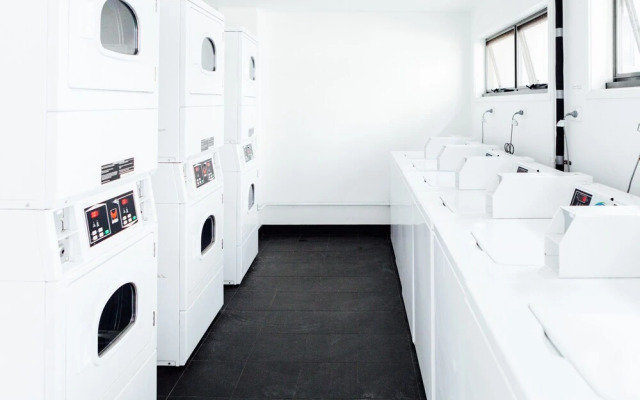 The Surf House - Hostel