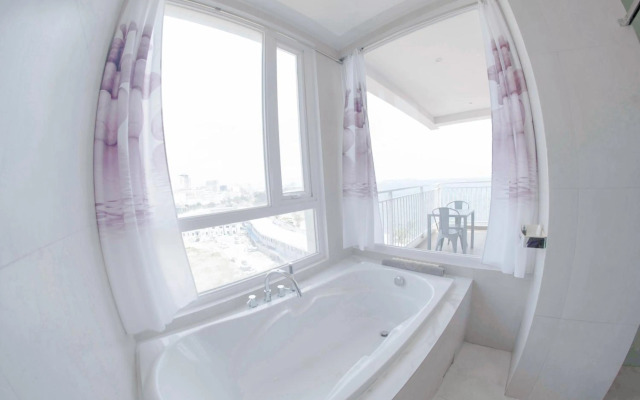 La Vogue Boutique Hotel & Casino