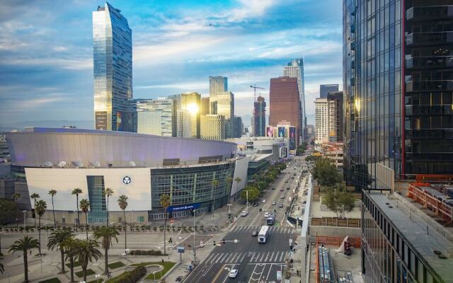 AC Hotel Downtown Los Angeles, a Marriott Hotel