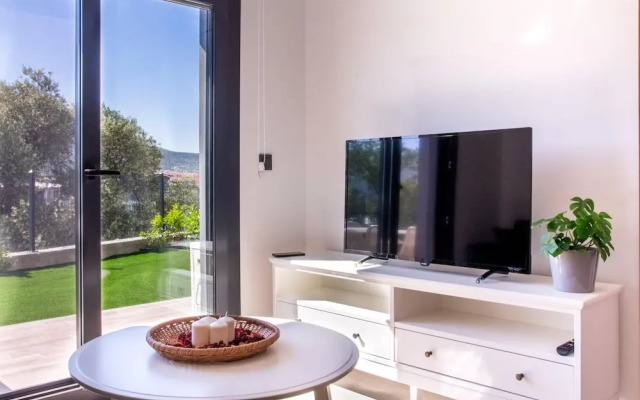 Nature View Flat With Garden in Urla Izmir