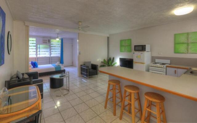 Loyang Apartments Unit 2