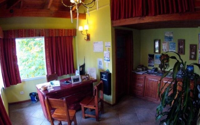 Solar De Las Araucarias Aparts Y Bungalows