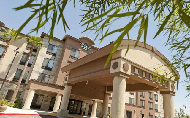 Country Inn & Suites by Radisson, Ontario at Ontario Mills, CA