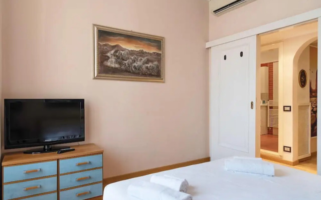 Tiberina Apartments - Rome Trastevere