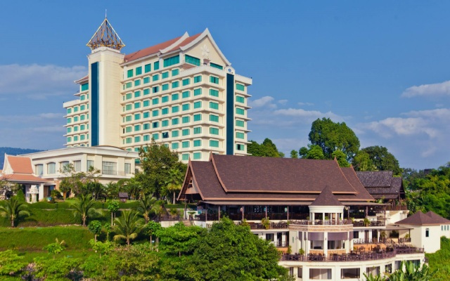 Champasak Grand Hotel