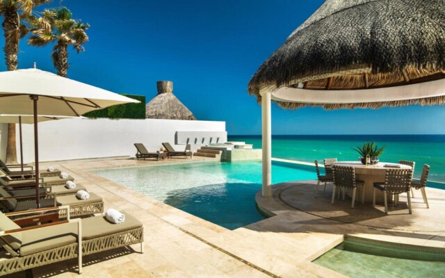 The Ultimate Holiday Villa in With Private Pool and Close to the Beach, Cabo San Lucas Villa 1049