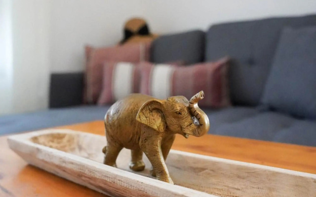 two bed room apartment 5 min walk to the beach