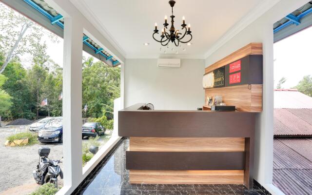 SPOT ON 89623 Nawawi's Backpackers