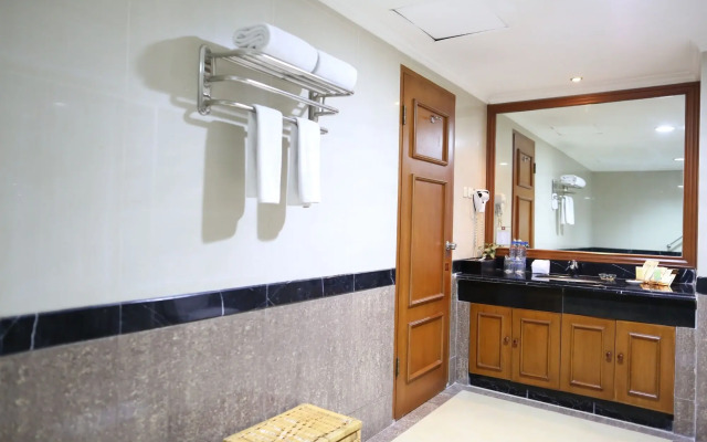 Golden Boutique Hotel Melawai