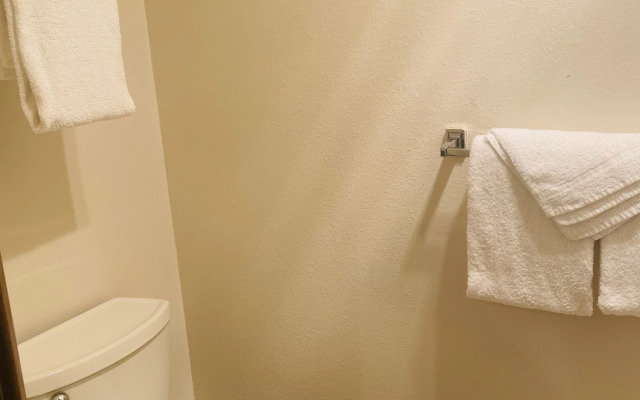 America's Best Value Inn Sandpoint