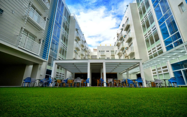 Azalea Hotels & Residences Boracay