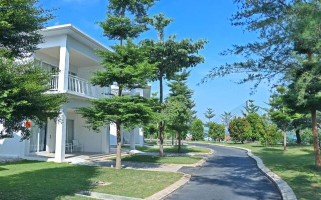 HARRIS Resort Barelang Batam