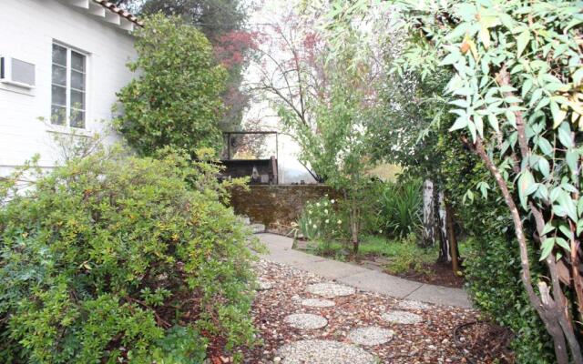 The Bonnie Inn Unit 2