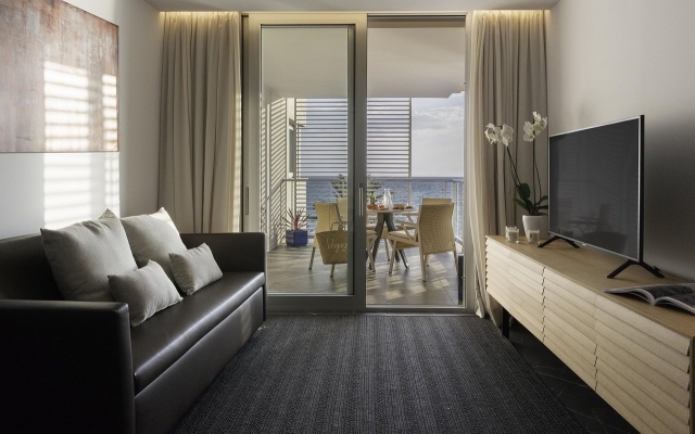 Pure Salt Residences