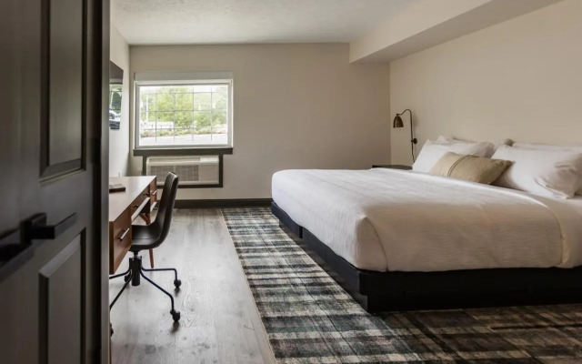 Traverse Victorian Senior Living