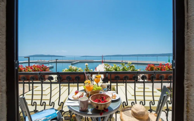 Luxury Apartment Perko