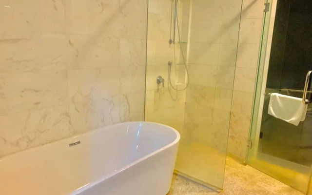 WELL-SHAPED Suites At PLATINUM KLCC