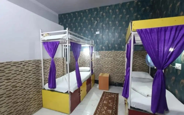 Mohit Paying Guest house