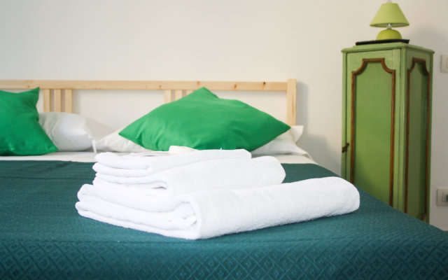 Отель Salotto Piramide B&B