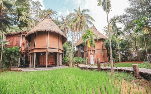 Pranburi Beach Front House