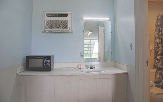 Hotel Calhoun by Oyo