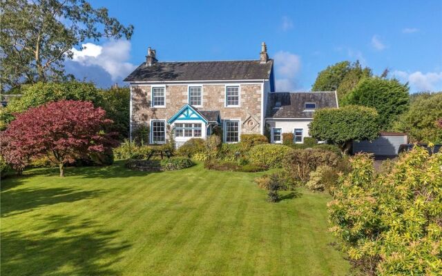 Creag Dhubh Country House