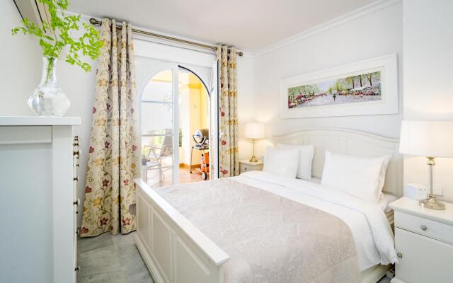 SAA2- comfortable apartment Puerto banus